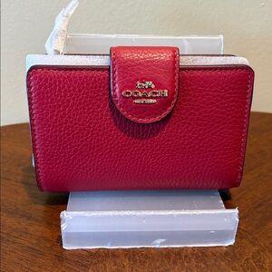 Coach  small wallet  leather red Bifold wallet/zipper coin pocket gold tone NWT